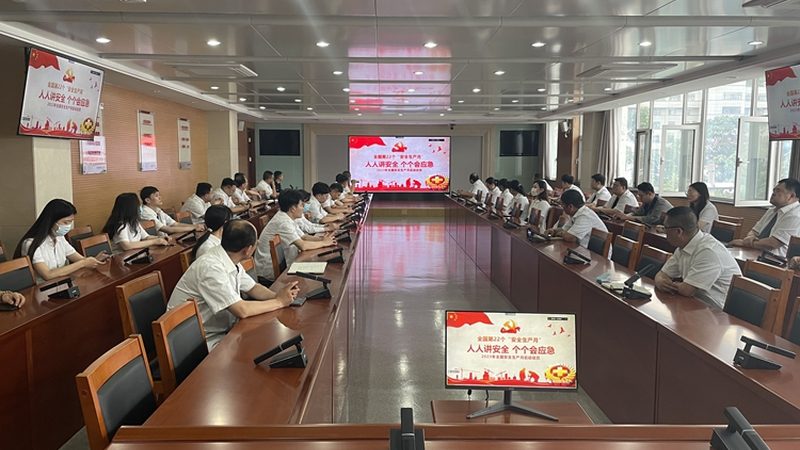 目前市场上的少儿编程教材主要分为以下几类：