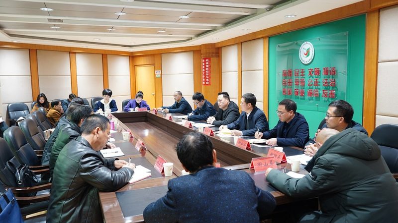 目前市场上的焊工培训课程大致可以分为以下几类：